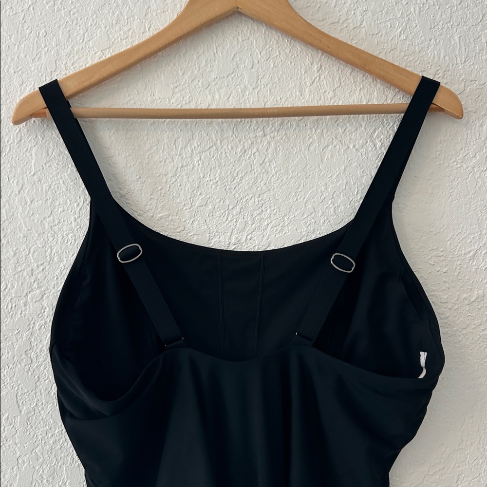 Athleta Black One Piece bathing suit Large - Picture 4 of 9